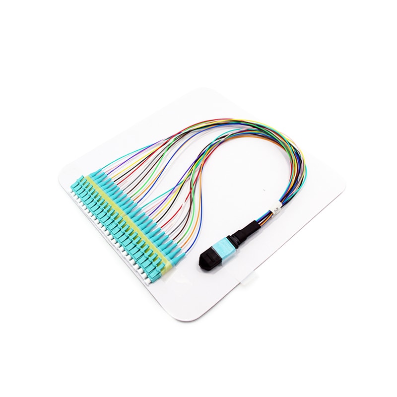 24F Om3 MTP(Male) -LC Fan-out 0.9mm 30cm Patch cord